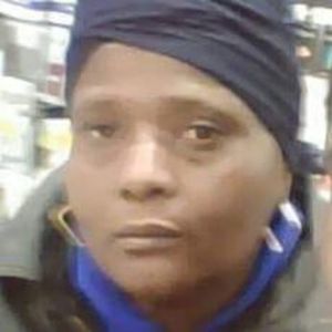 Meet your Posher, Renissa